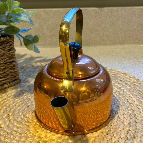 Small Copper Tea Kettle - Coppercraft Guild - Picture 2 of 12